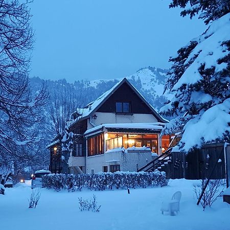 Le Vieux Tilleul Seyne Bagian luar foto